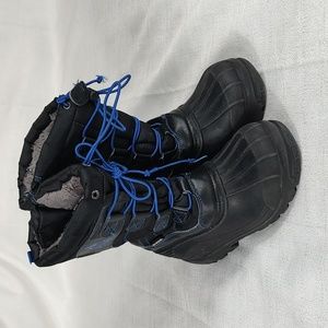 Arcti V8 Knorth Black Gray Royal Blue Winter Snow Rain Boots Thinsulated Size 2